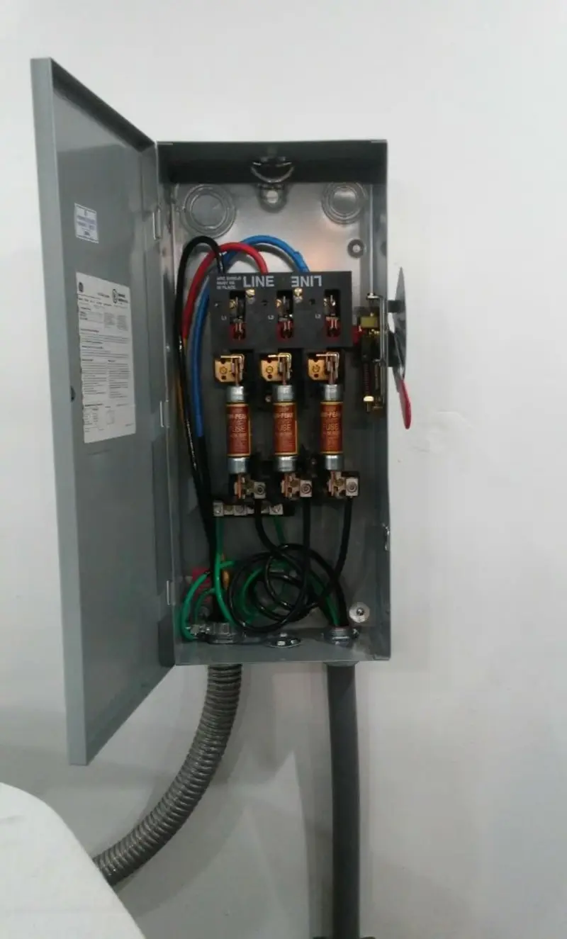 Three-phase disconnect switch installed for Electrical Wiring & Rewiring in Warm Mineral Springs